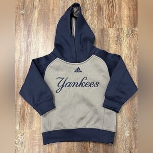 Adidas New York Yankees MLB Fan Pullover Kids Hoodie Sweatshirt 2T Baseball